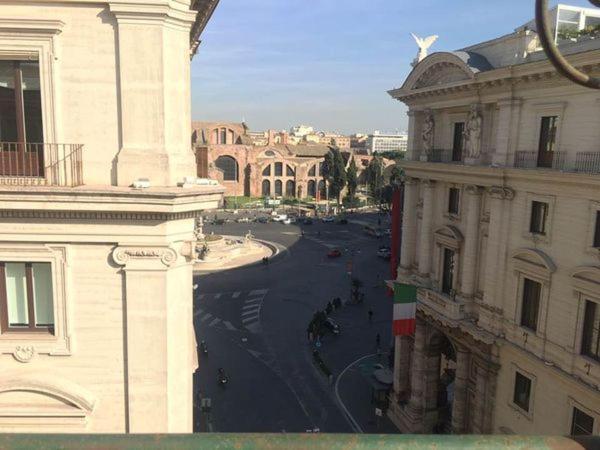 شقة Esposizione Roof روما المظهر الخارجي الصورة